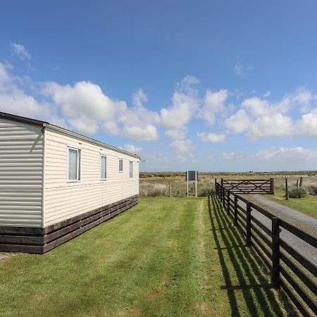 Trewan Chalet Холихед Экстерьер фото