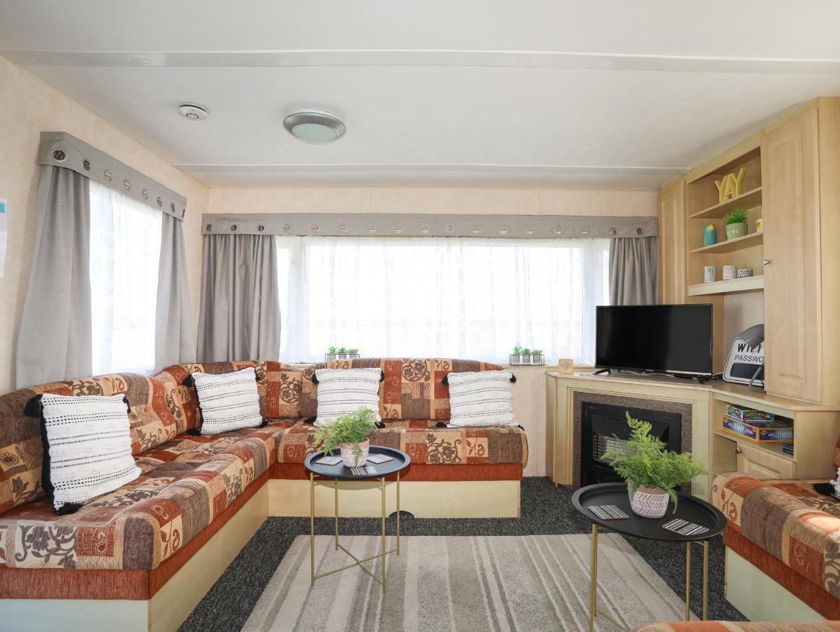 Trewan Chalet Холихед Экстерьер фото