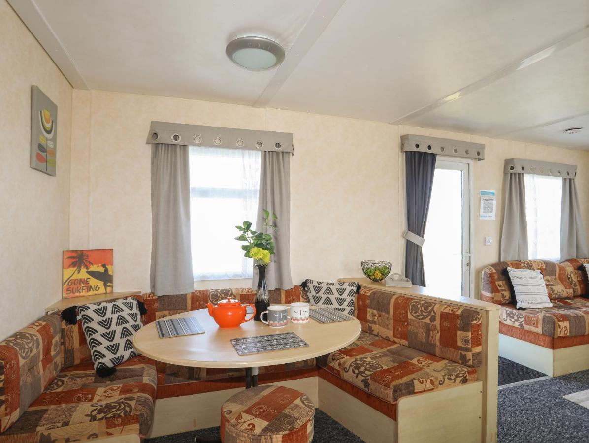 Trewan Chalet Холихед Экстерьер фото